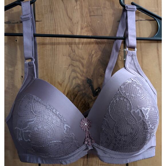 Prima Valentina Bra Plus Size 40C 40 C Lace Underwire Padded Purple NWOT Molded - Picture 1 of 5